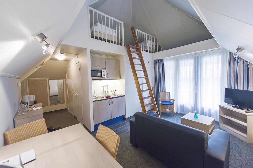 Hotel Bornholm فيست تيرشخيلينج الغرفة الصورة